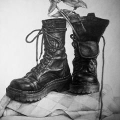 Still life with boots 2006/ 67.5X47.5/ Pencil